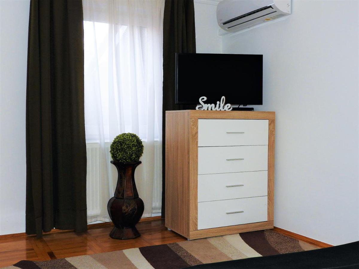 Lena Apartman - Eger Exterior foto